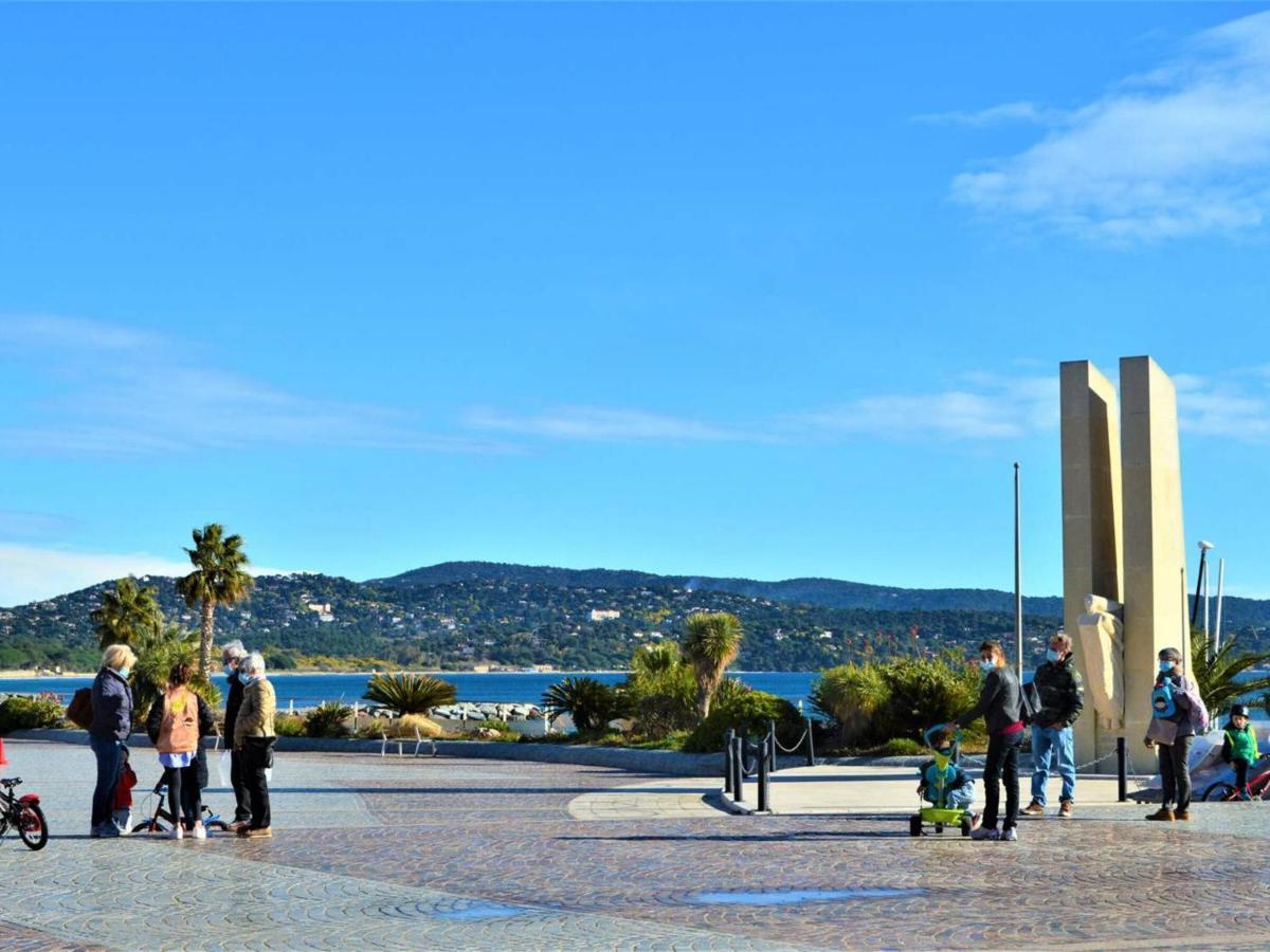Studio Renove Climatise, 3 Couchages, Proche Port Et Casino A Cavalaire-Sur-Mer - Fr-1-226B-98 Exterior foto